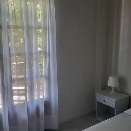 λουίζα Studio έως 2 άτομα